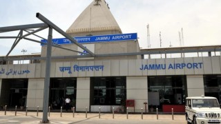 भारतको जम्मु विमानस्थलमा दुई शक्तिशाली विस्फोट